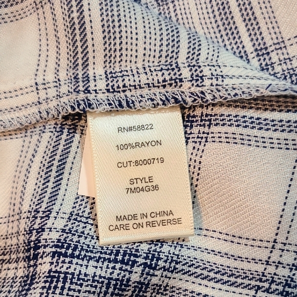 Max Studio London Womens Sleeveless Plaid Button-Up Top XL NWT - Picture 5 of 9